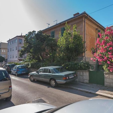 Palm Garden Apartment In Center With Big Terrace سبليت المظهر الخارجي الصورة